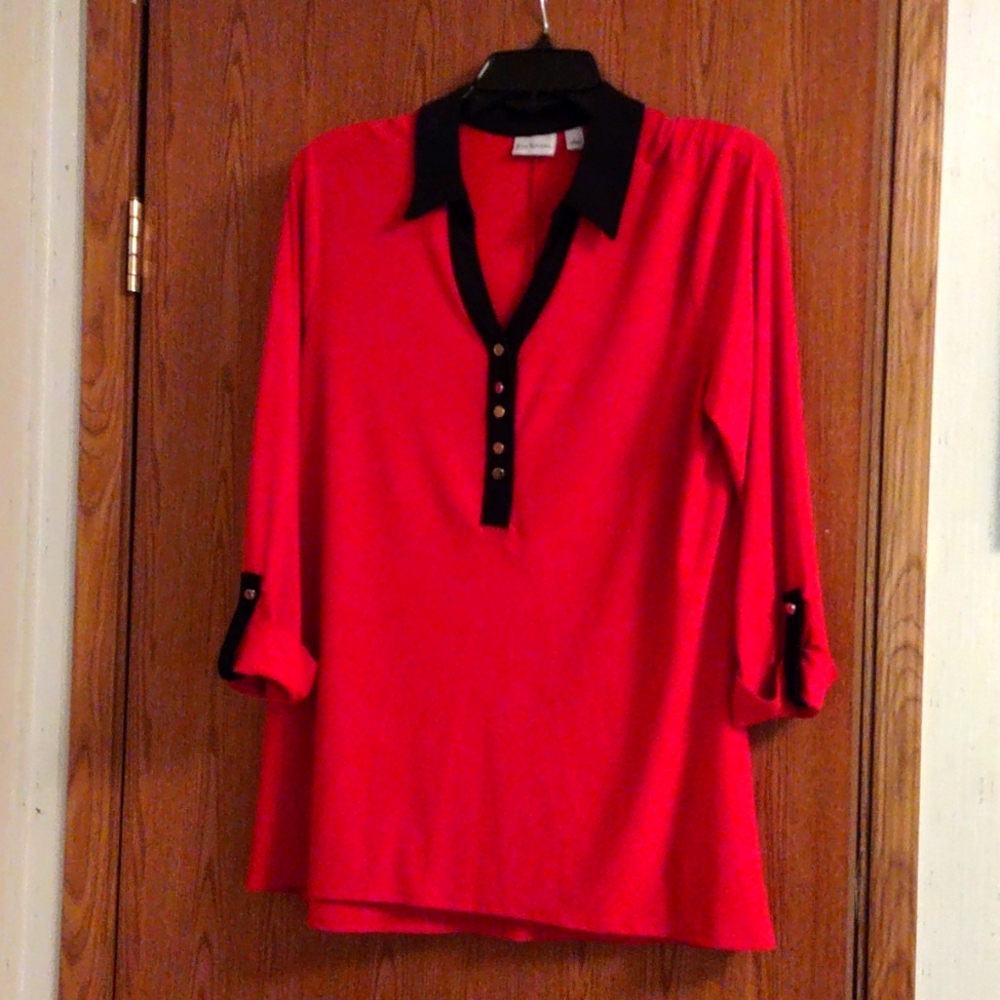 Women's blouse